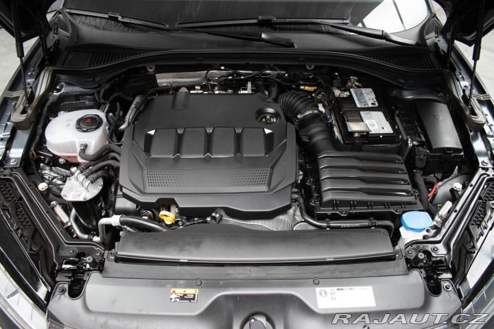 Škoda Superb 2.0 TDI L&K*2xKOLA*DS 2019