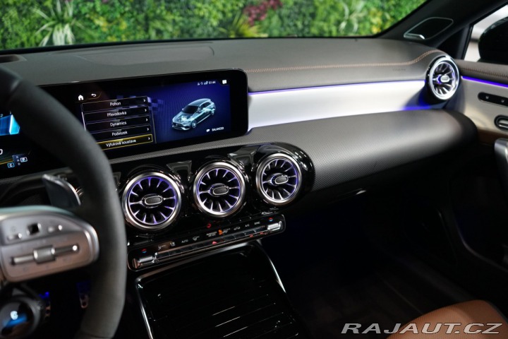 Mercedes-Benz A S*AMG*4M+*AERO*PANO*PERF- 2022