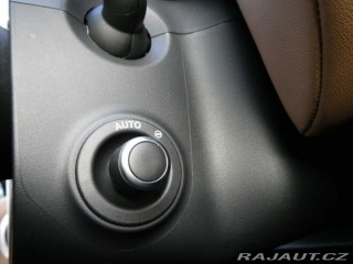 Land Rover Discovery 5 3,0 Tempest D350 7 míst 2026