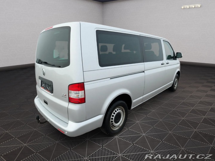 Volkswagen Transporter 2.0Tdi 103 kw 4Motion 9-M 2002