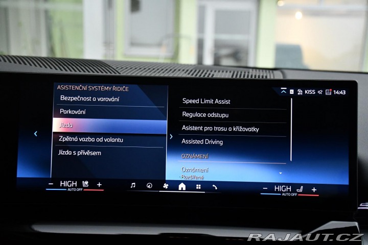 BMW 5 520d xDrive MSPORT 3LZÁRU 2024