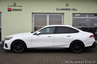 BMW 5 520d xDrive MSPORT 3LZÁRU 2024