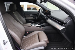 BMW 5 520d xDrive MSPORT 3LZÁRU 2024