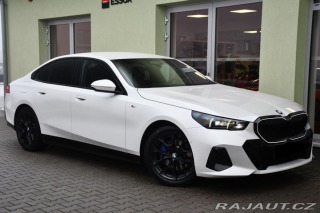BMW 5 520d xDrive MSPORT 3LZÁRU 2024