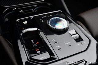 BMW 5 520d xDrive MSPORT 3LZÁRU 2024