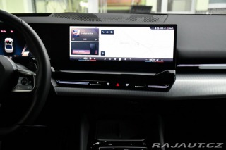 BMW 5 520d xDrive MSPORT 3LZÁRU 2024