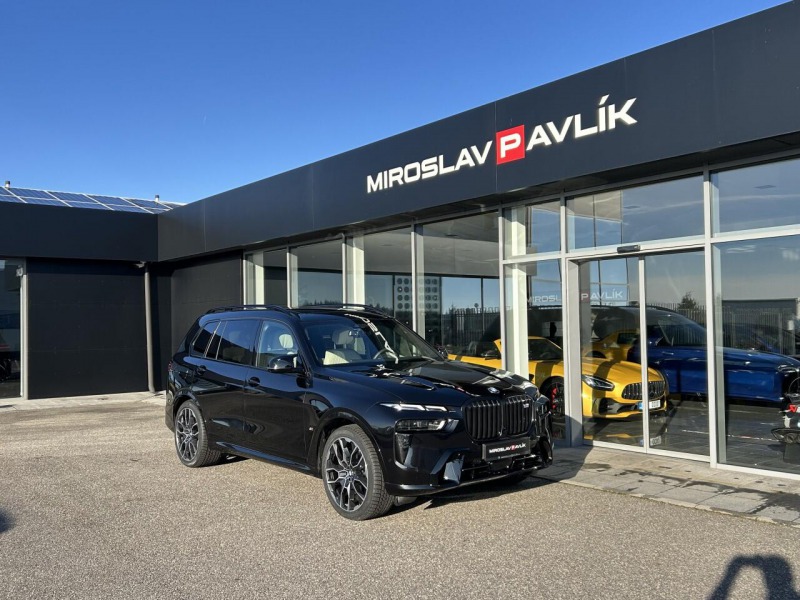 BMW X7 M60i xDrive ZÁRUKA