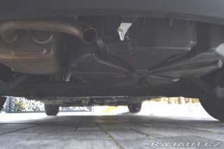 Renault Mégane 1.6i 16V 81kW Dynamique 2011