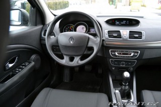 Renault Mégane 1.6i 16V 81kW Dynamique 2011