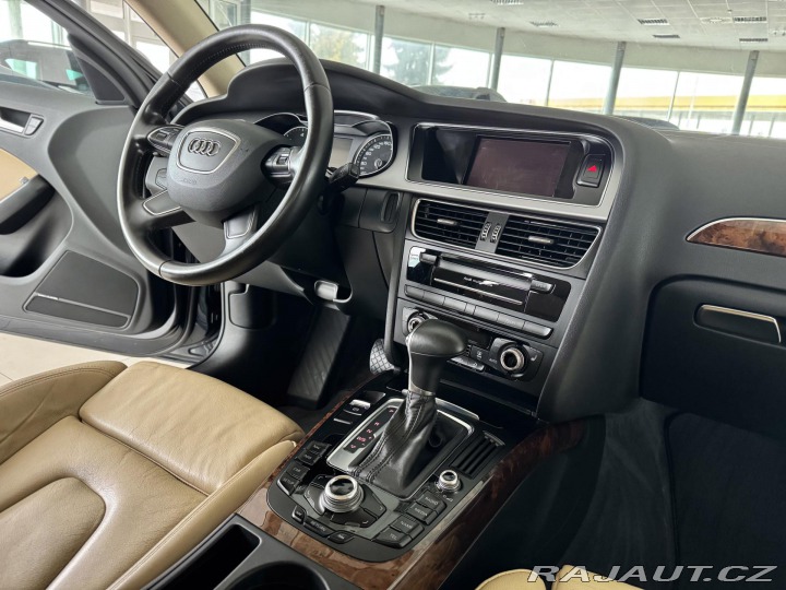 Audi A4 3,0TDI AT*150kW*Xenon*Nav 2012