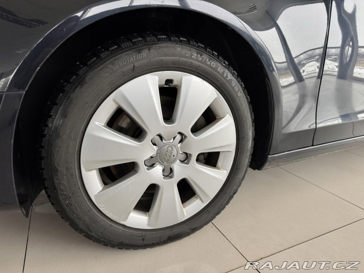 Audi A4 3,0TDI AT*150kW*Xenon*Nav 2012