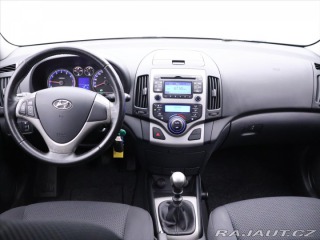 Hyundai i30 1,6 i 92kW CZ Klima STK 1 2009