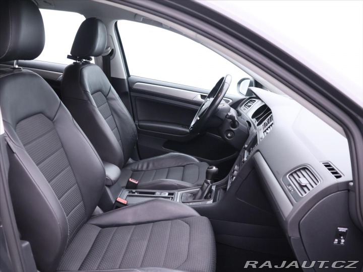 Volkswagen Golf 1,6 TDI Navi Aut.klima Ků 2015