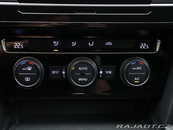 Volkswagen Passat 1,5 TSI 110kW CZ Business 2020