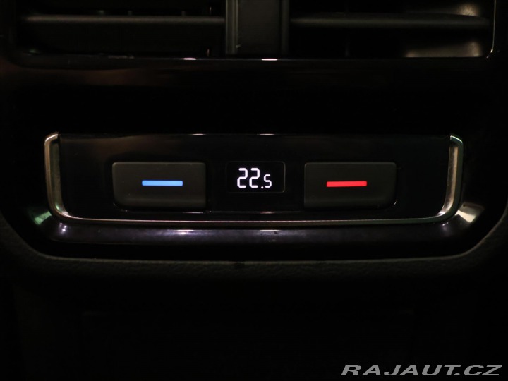 Volkswagen Passat 1,5 TSI 110kW CZ Business 2020