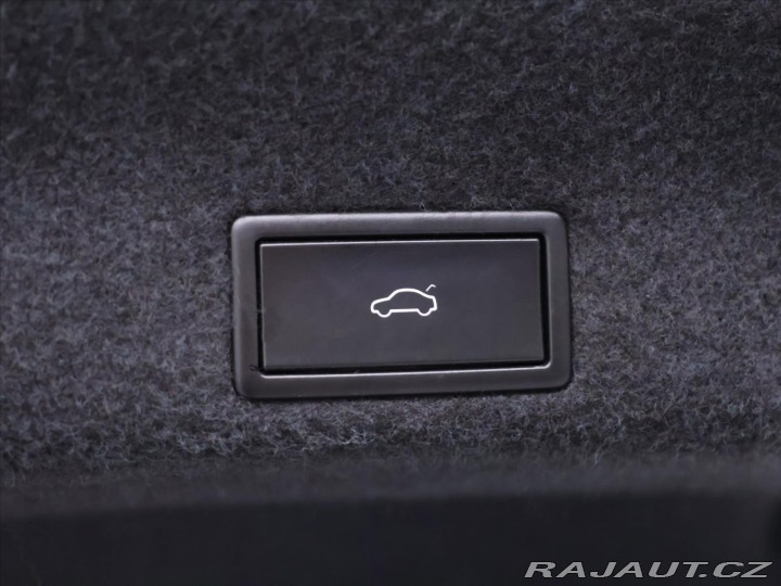 Volkswagen Passat 2,0 TDI 140kW DSG CZ DPH 2020