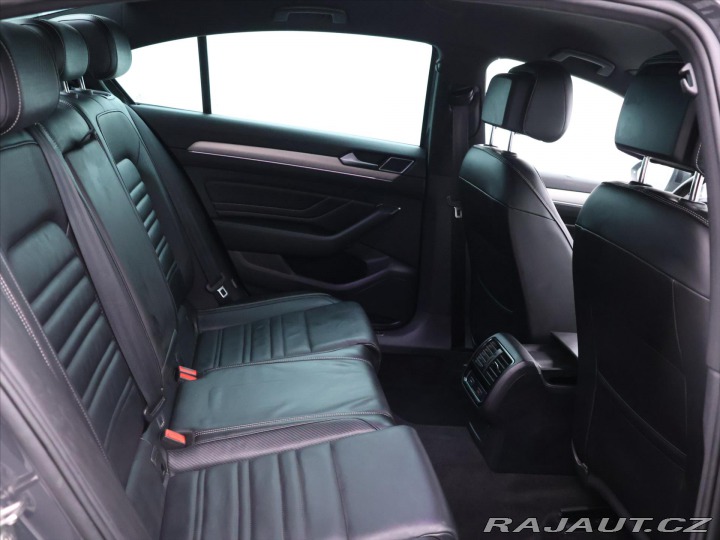 Volkswagen Passat 2,0 TDI 140kW DSG CZ DPH 2020