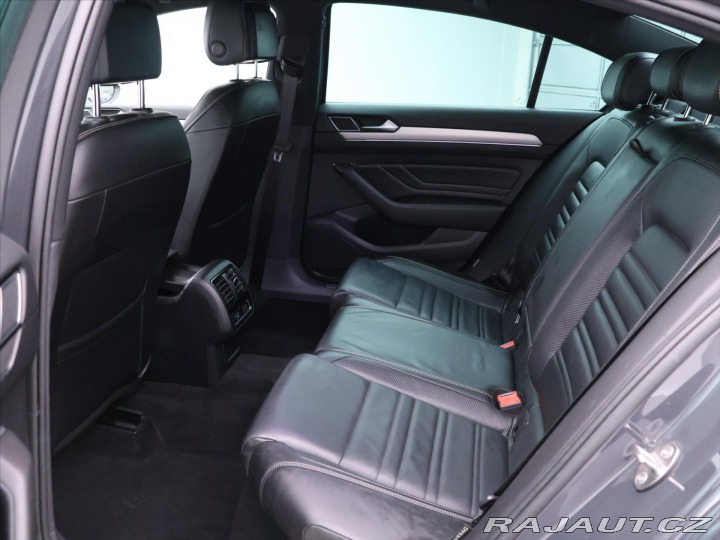 Volkswagen Passat 2,0 TDI 140kW DSG CZ DPH 2020