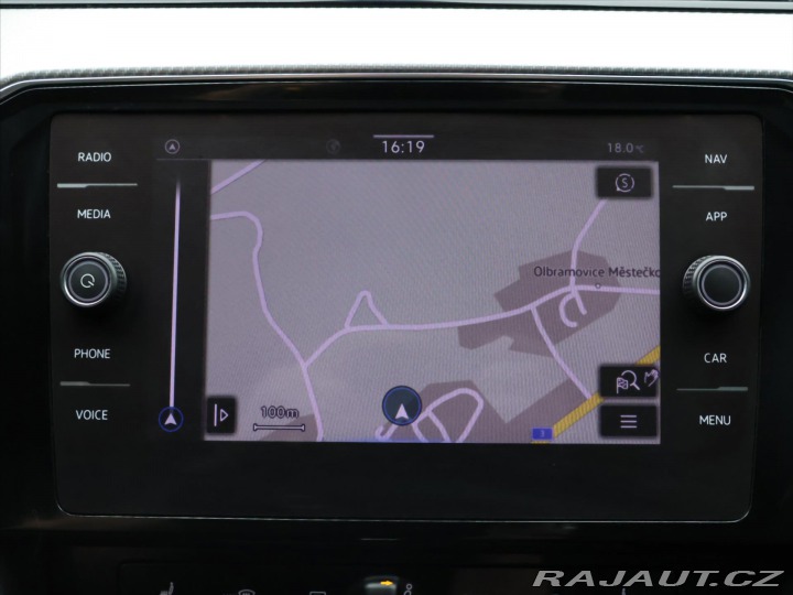 Volkswagen Passat 2,0 TDI 140kW DSG CZ R-li 2020