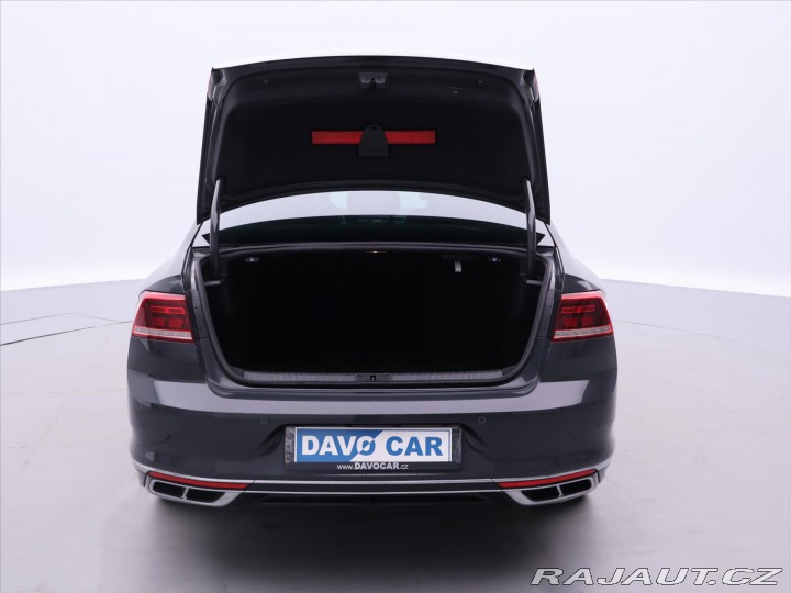 Volkswagen Passat 2,0 TDI 140kW DSG CZ DPH 2020