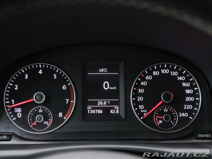 Volkswagen Touran 1,2 TSI Cup 7-Míst Serv.k 2014