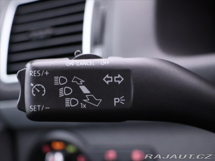 Volkswagen Touran 1,2 TSI Cup 7-Míst Serv.k 2014