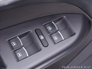 Volkswagen Touran 1,2 TSI Cup 7-Míst Serv.k 2014