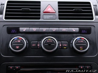 Volkswagen Touran 1,2 TSI Cup 7-Míst Serv.k 2014