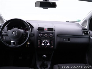 Volkswagen Touran 1,2 TSI Cup 7-Míst Serv.k 2014
