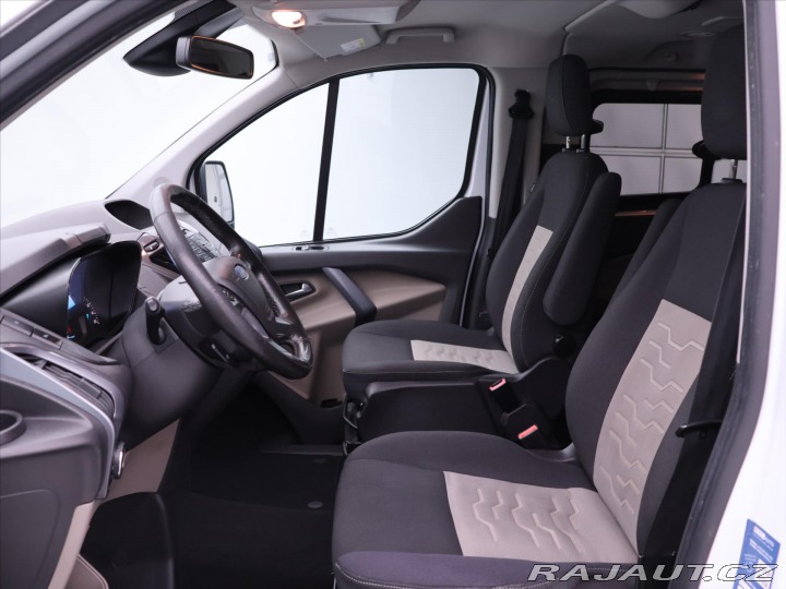 Ford Tourneo Custom 2,0 TDCI 125KW 8-Míst Lon 2017