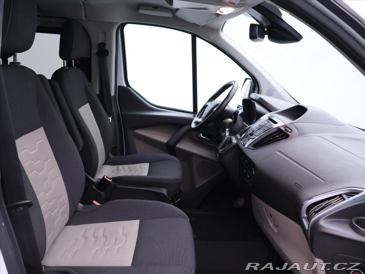 Ford Tourneo Custom 2,0 TDCI 125KW 8-Míst Lon 2017