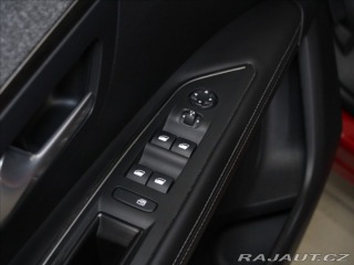 Peugeot 3008 1,2 PT 96kW AT Allure PAN 2018