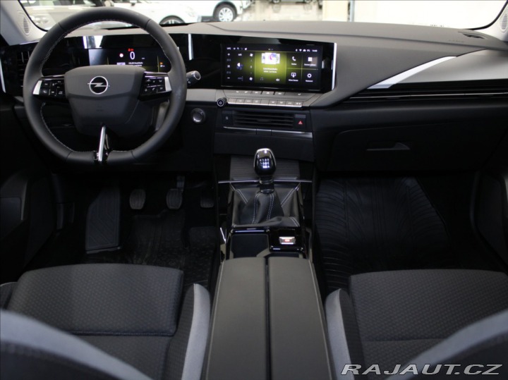 Opel Astra 1,2 T 81kW Elegance ČR 2025