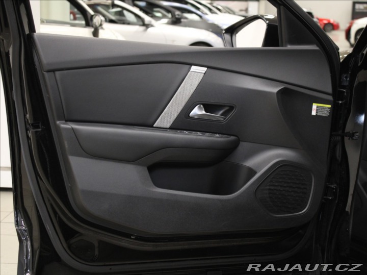 Citroën C4 1,2 PT 96kW AT MAX Pano.H 2024