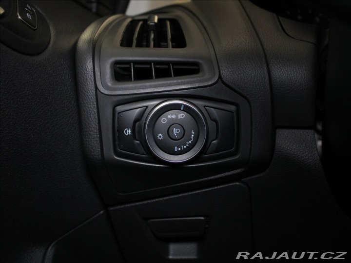 Ford Focus 1,6 i Trend 2.maj.ČR 114t 2017