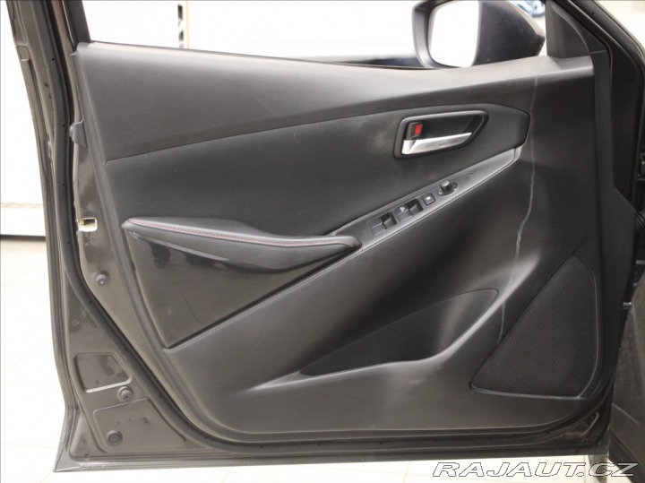 Mazda 2 1,5 G116 Rev.TOP HeadUP Č 2017