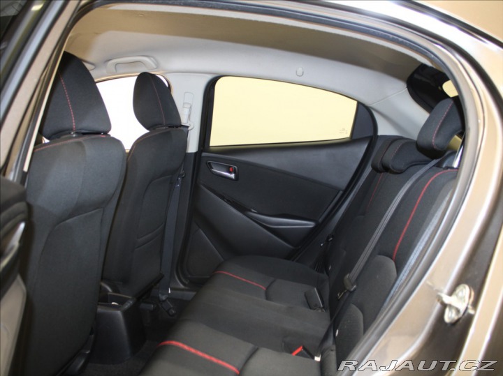 Mazda 2 1,5 G116 Rev.TOP HeadUP Č 2017