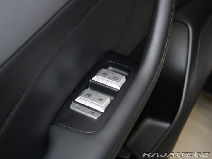 MG Ostatní modely MGS5 EV 0,1 64kWh 170kW Exclusive 2025