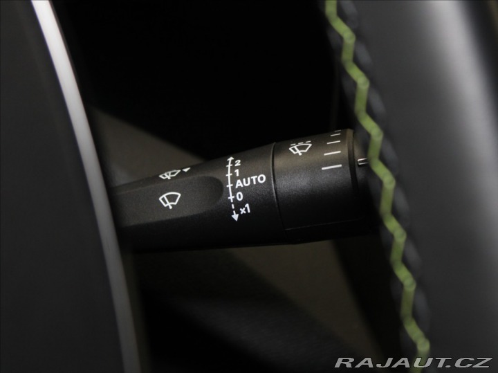 Peugeot 308 1,2 PT 96kW AT GT Paměť M 2024