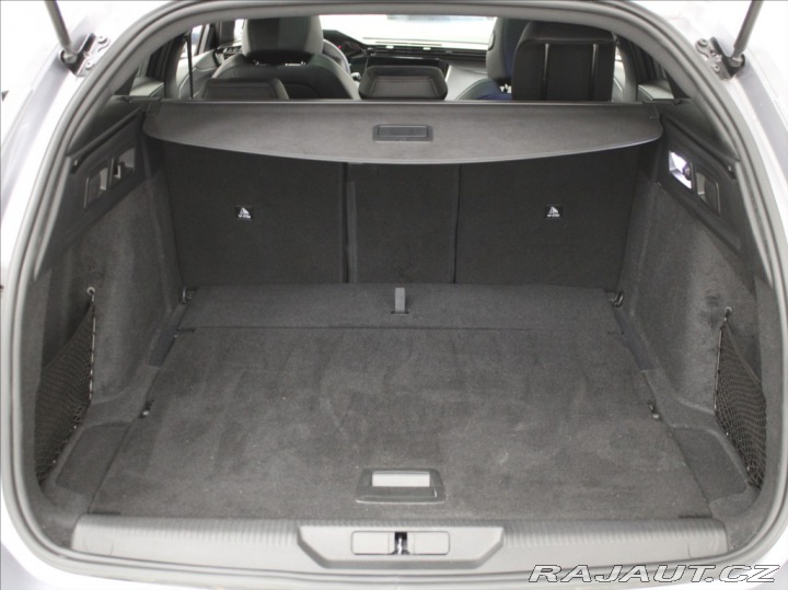 Peugeot 308 1,2 PT 96kW AT GT PANO.Pa 2023