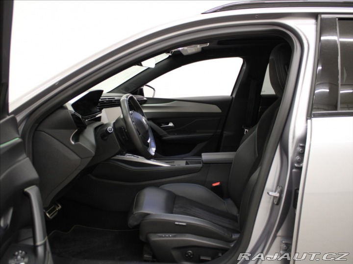 Peugeot 308 1,2 PT 96kW AT GT Paměť P 2023