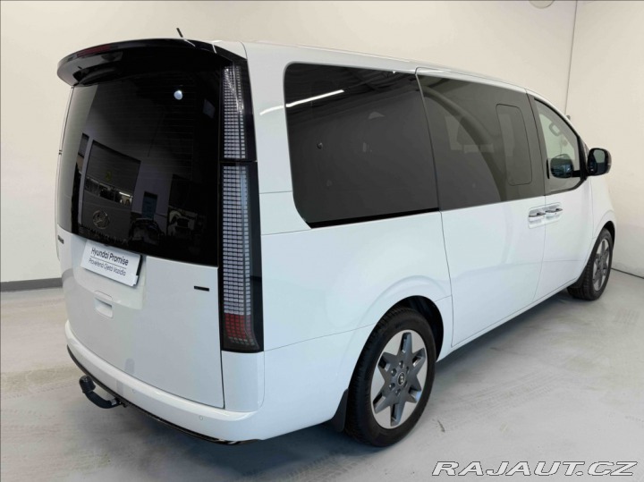 Hyundai Staria 2,2 CRDI LUXURY EDICE 4X4 2021