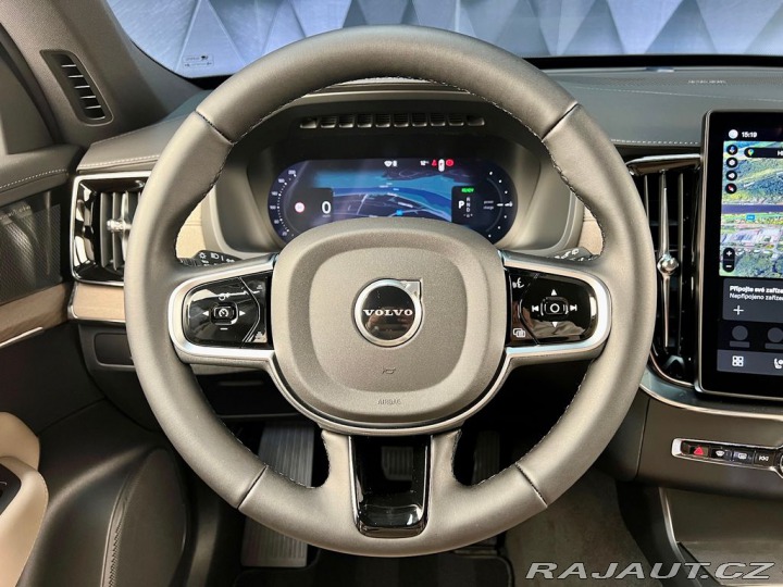 Volvo XC90 T8 AWD PLUG-IN HYBRID, 7 2026