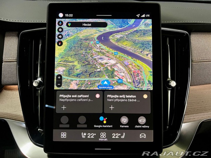 Volvo XC90 T8 AWD PLUS DARK, VZDUCH, 2026