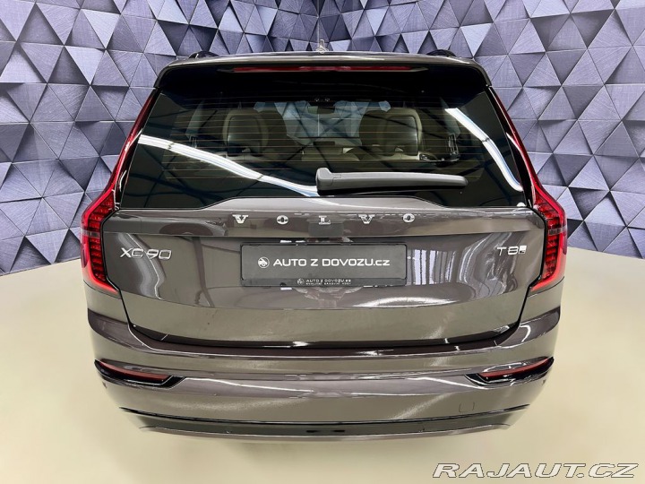 Volvo XC90 T8 AWD PLUG-IN HYBRID, 7 2026