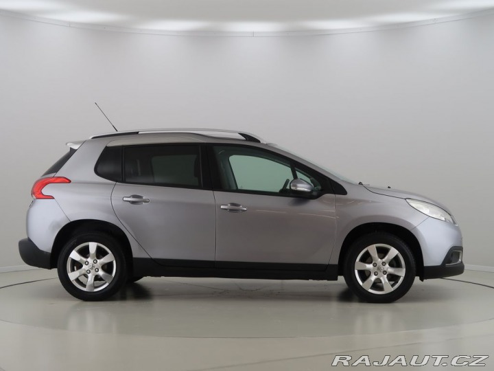 Peugeot 2008 1.6HDI,68kW,Manuál 2013