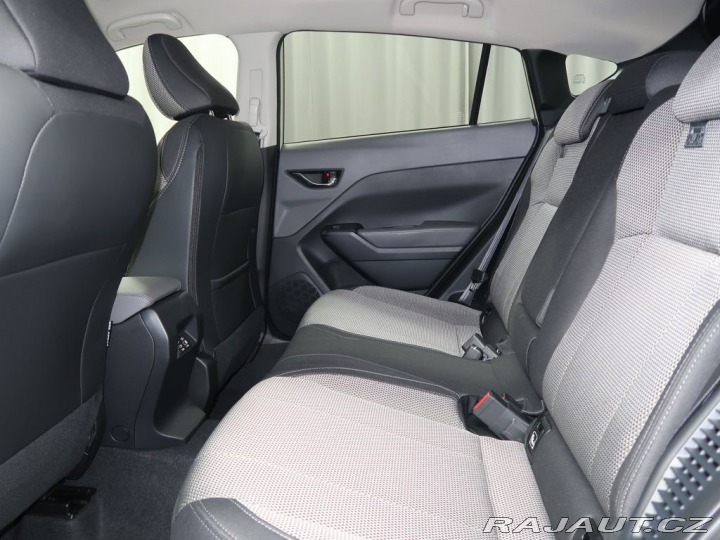 Subaru Crosstrek COMFORT 4x4. Úvěr 50:50 s 2026