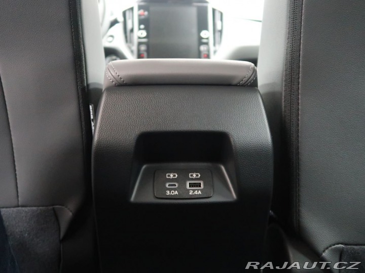 Subaru Crosstrek COMFORT 4X4 AWD. Nová bar 2026