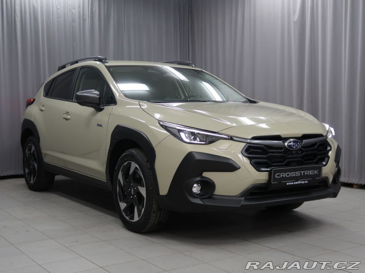 Subaru Crosstrek COMFORT 4X4 AWD. Nová bar 2025