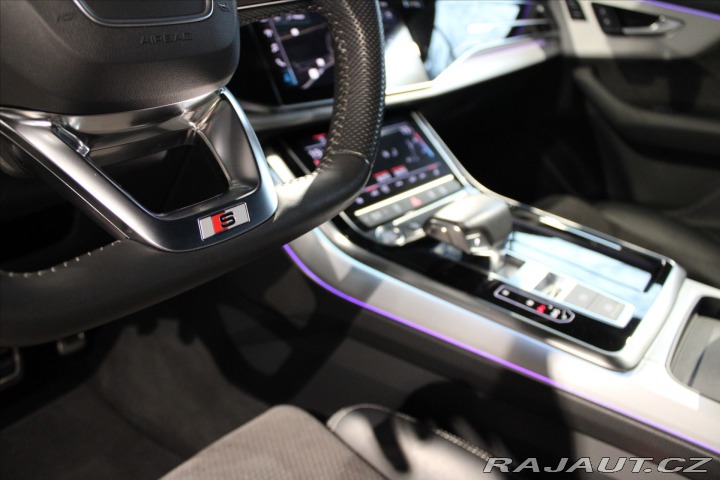 Audi Q8 50TDi quattro S Line Spor 2019